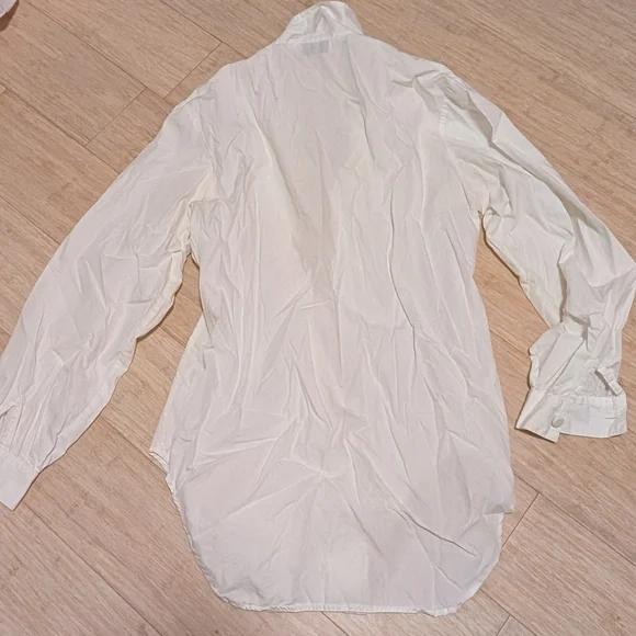 Holt Renfrew Embroidered Button-Down Shirt With Elegant Puffy Sleeves Size 6 - Picture 5 of 6